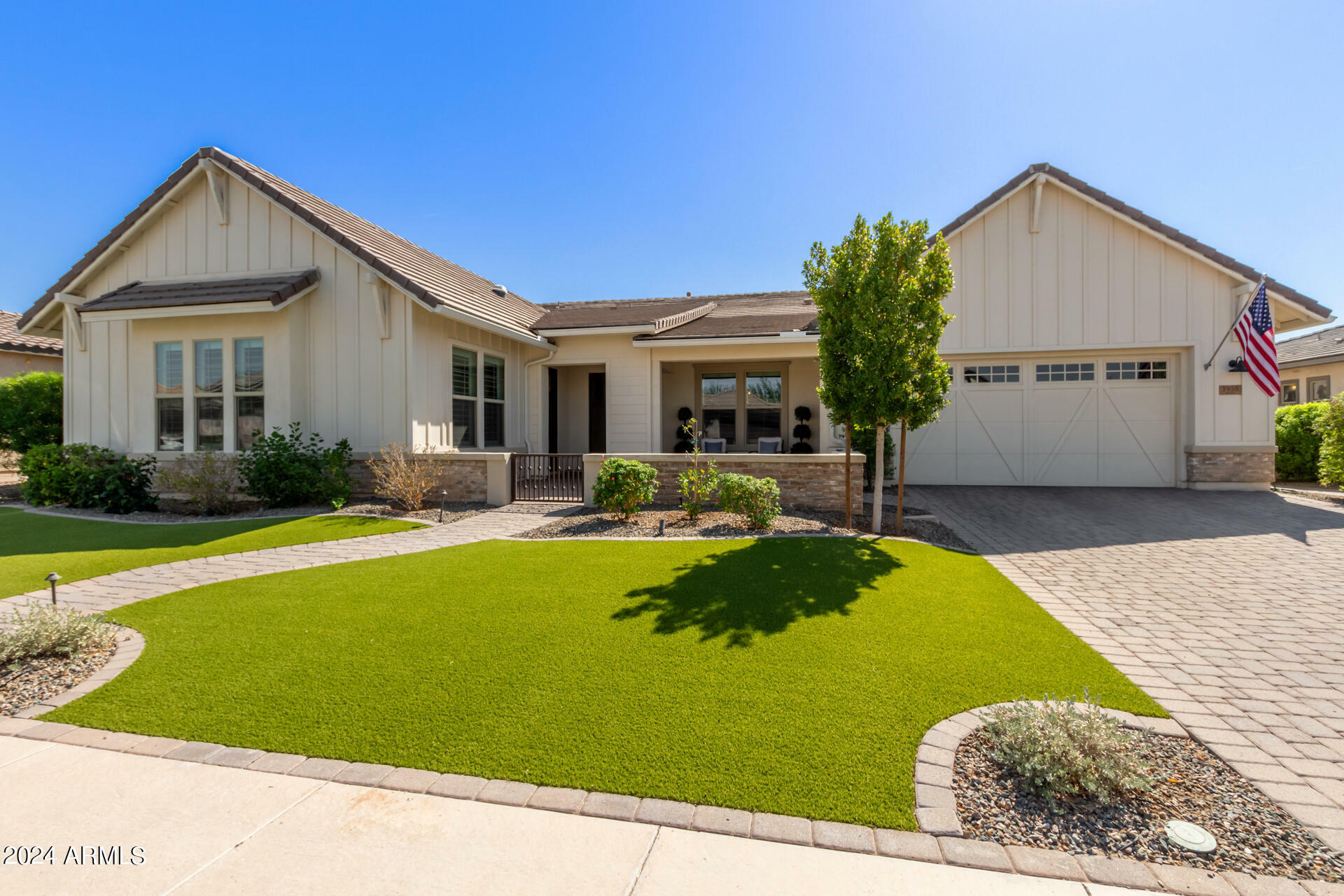 Property Photo:  1955 E Blackhawk Drive  AZ 85298 