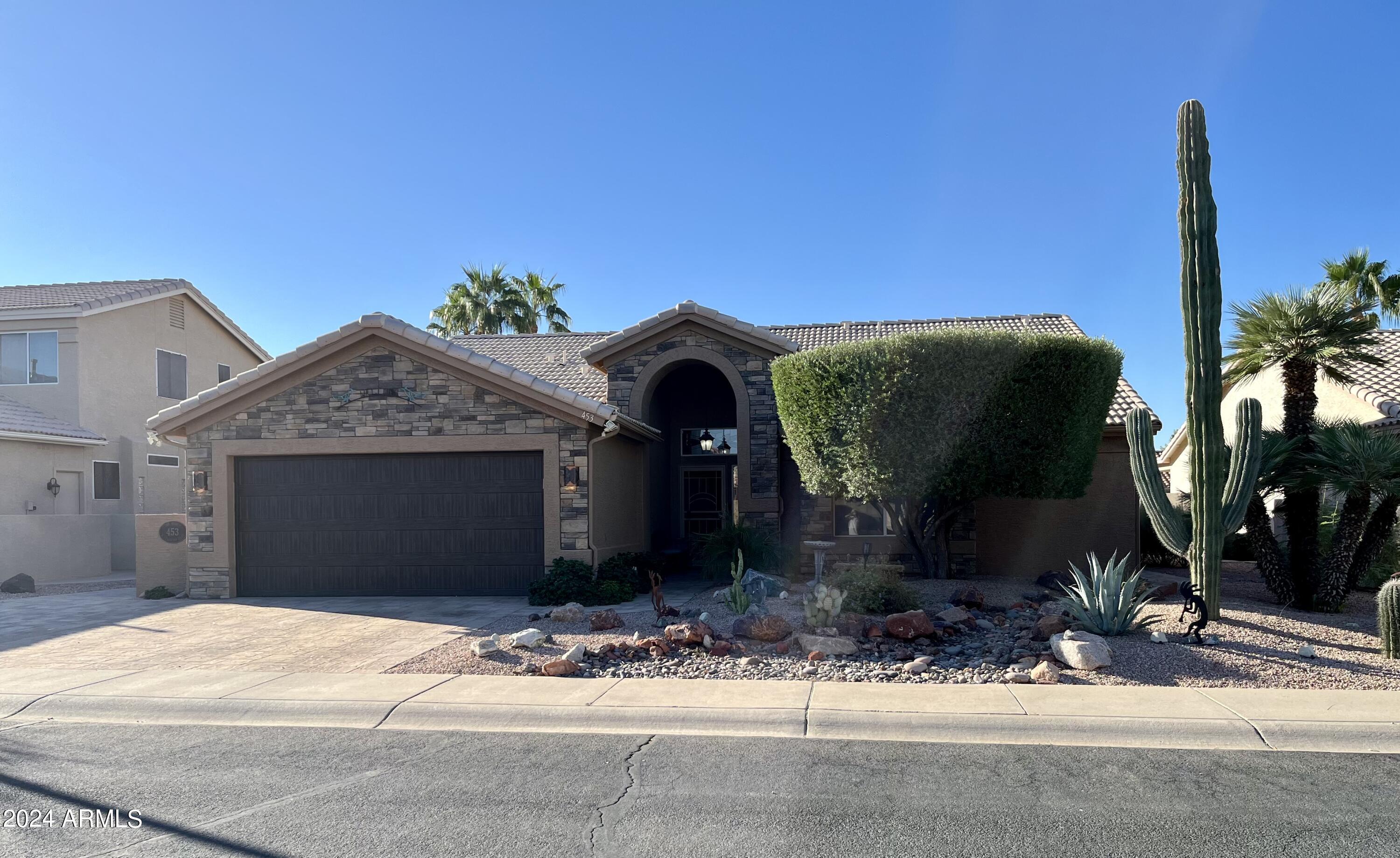 Property Photo: 453 W Teakwood Drive AZ 85248