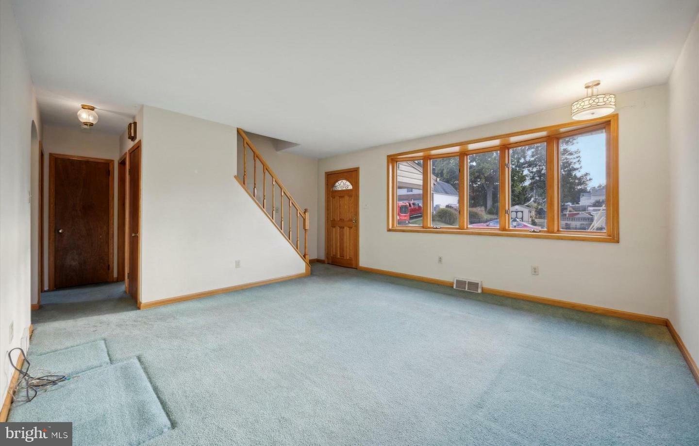 Property Photo:  2573 Radcliffe Road  PA 19008 