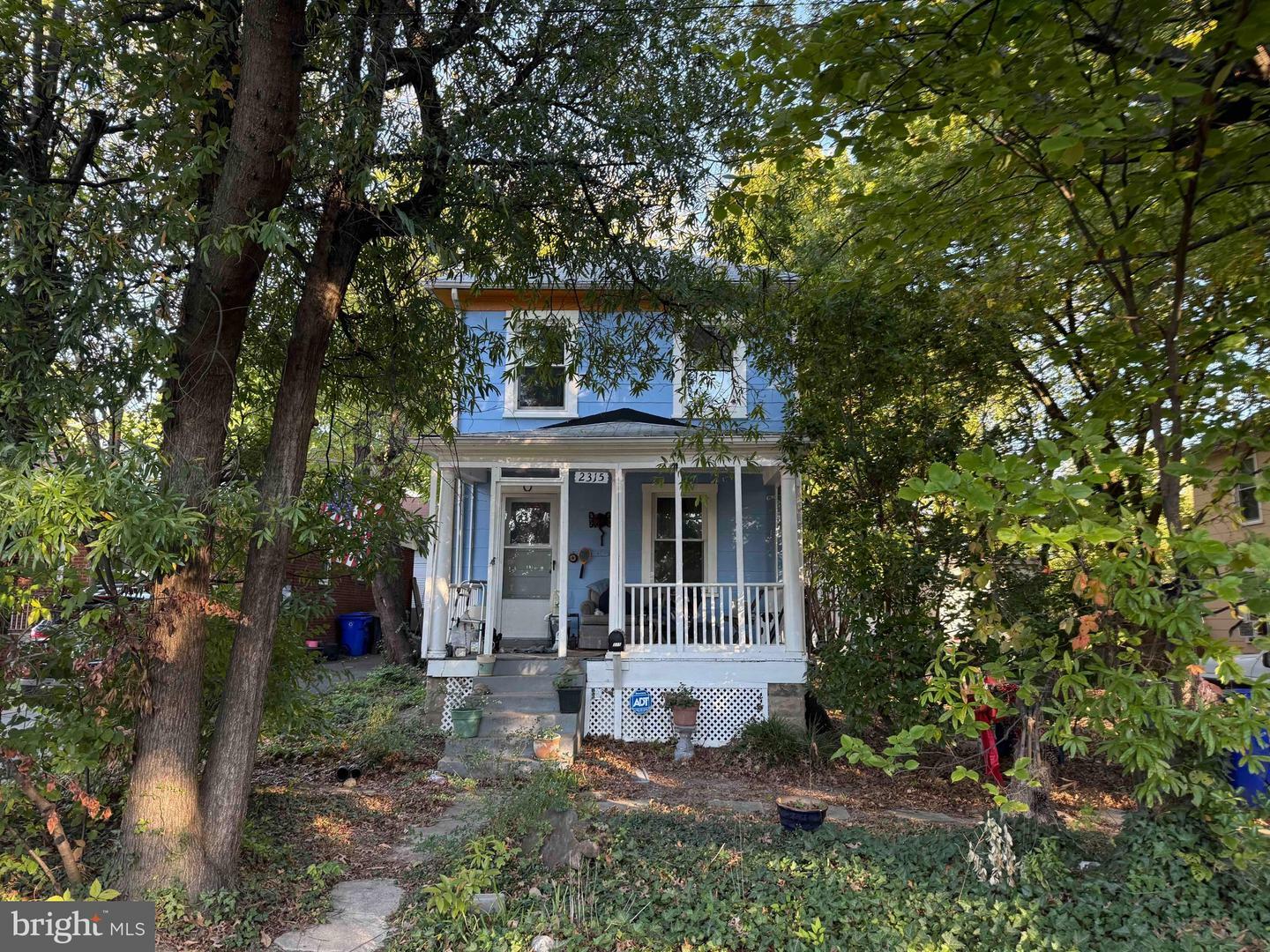 Property Photo:  2315 1st Street S  VA 22204 