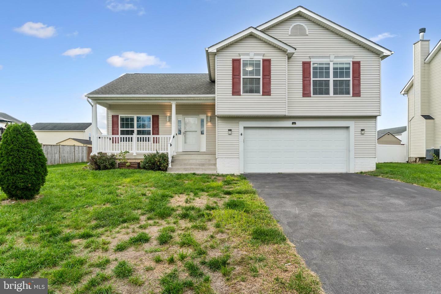 Property Photo:  300 Corbin Heights Way  WV 25404 