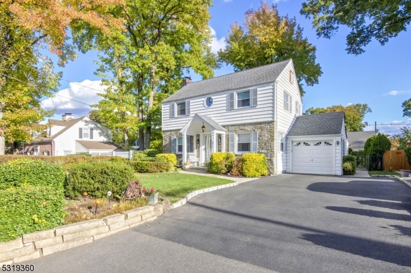 Property Photo:  671 Duquesne Ter  NJ 07083 