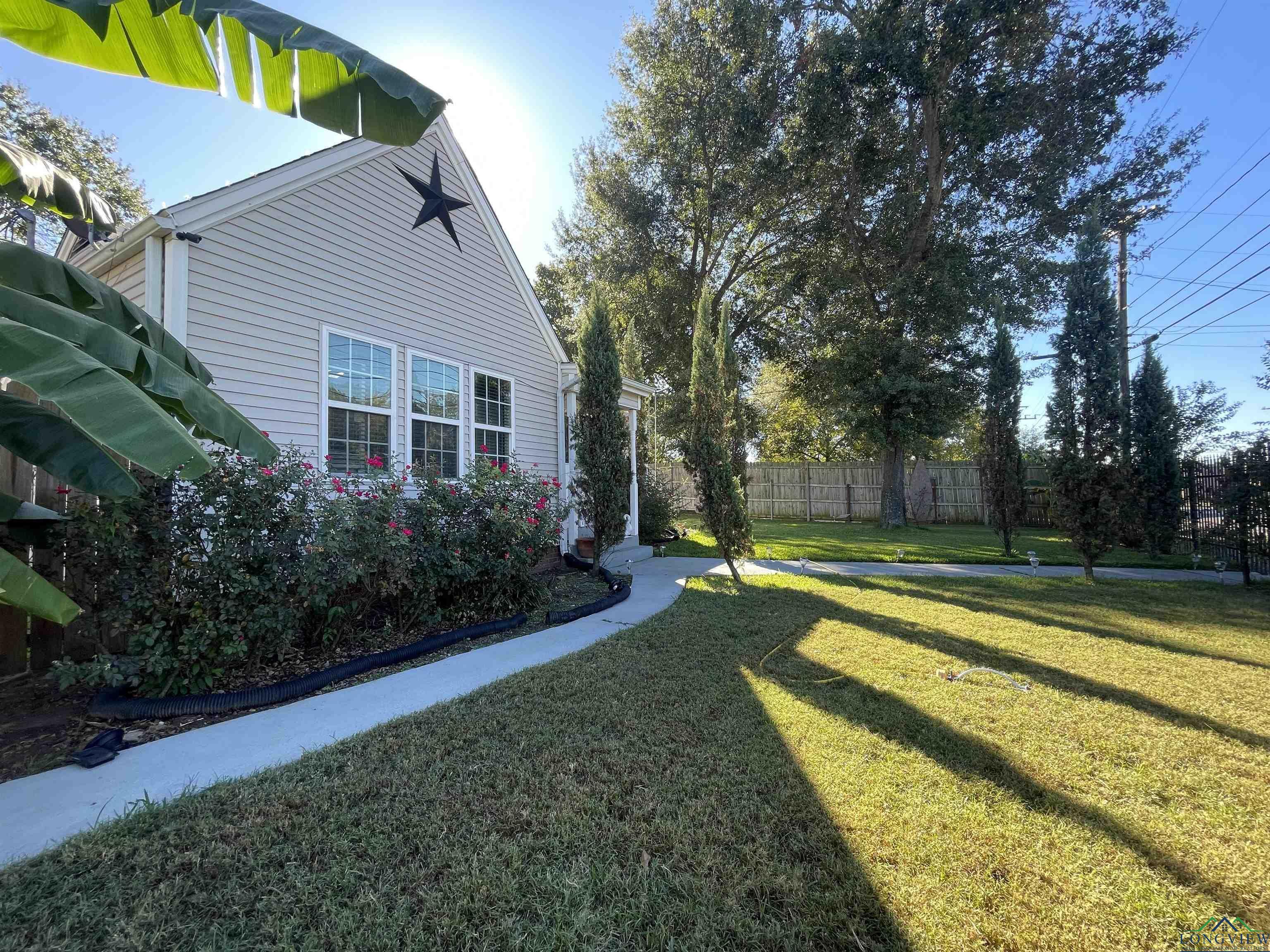 Property Photo:  1620 S Mobberly Ave.  TX 75602 