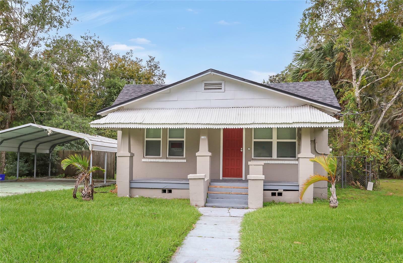 Property Photo:  1106 S Locust Avenue  FL 32771 