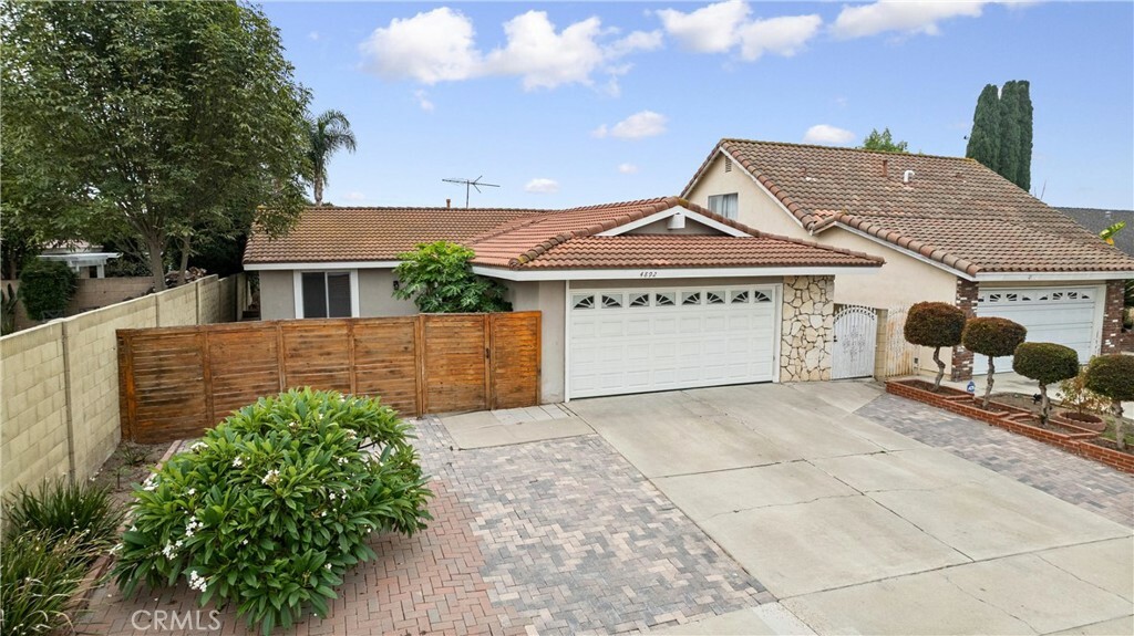 Property Photo:  4892 Lindstrom Avenue  CA 92604 