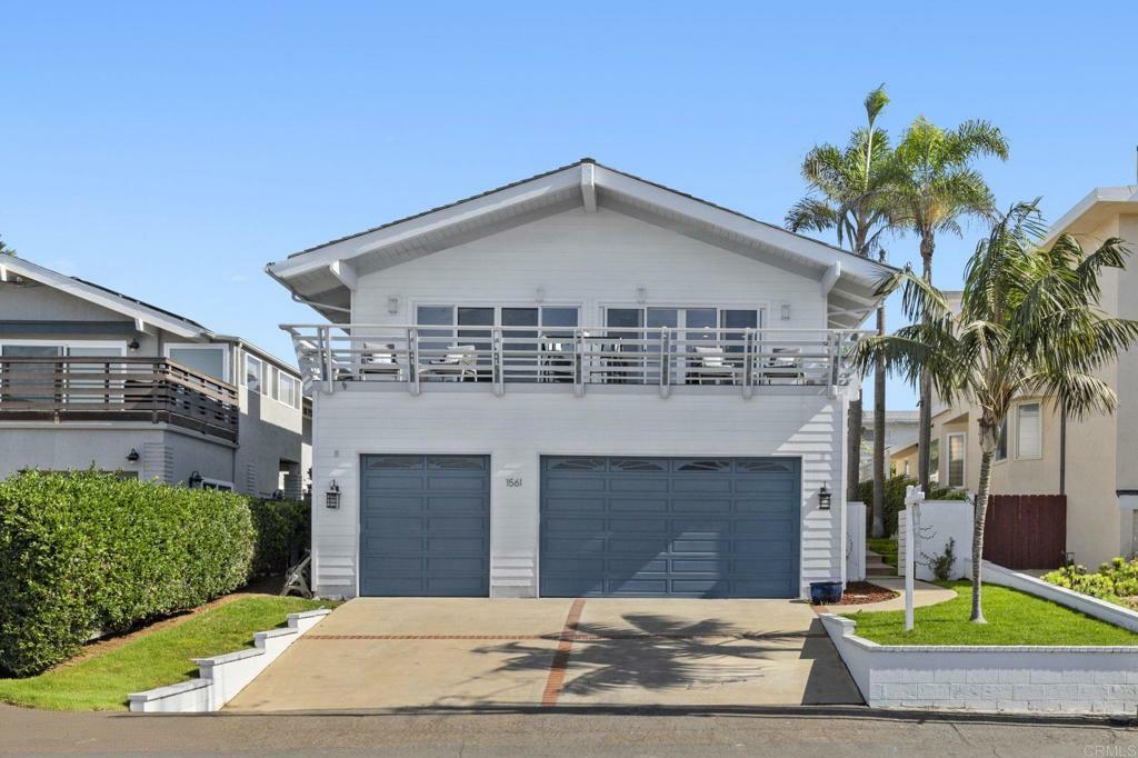 Property Photo:  1561 Neptune Avenue  CA 92024 