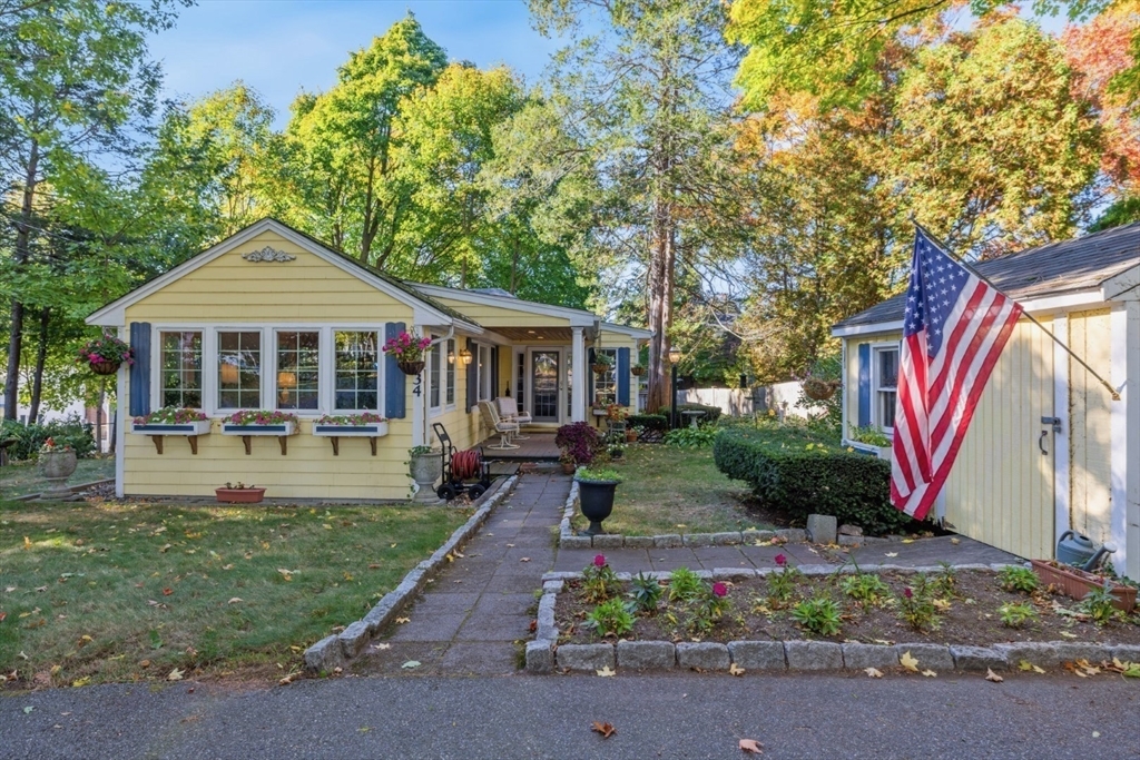 Property Photo:  34 Waverly St  MA 02180 