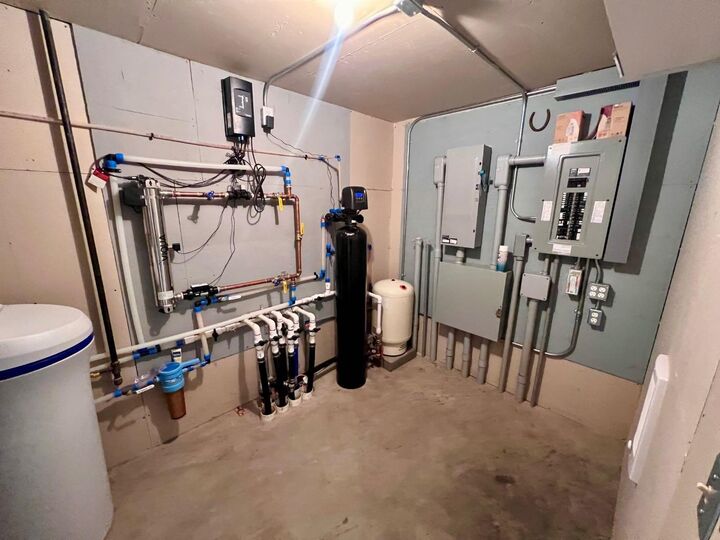 Property Photo: 29250 RR 34 AB T0M 0S0