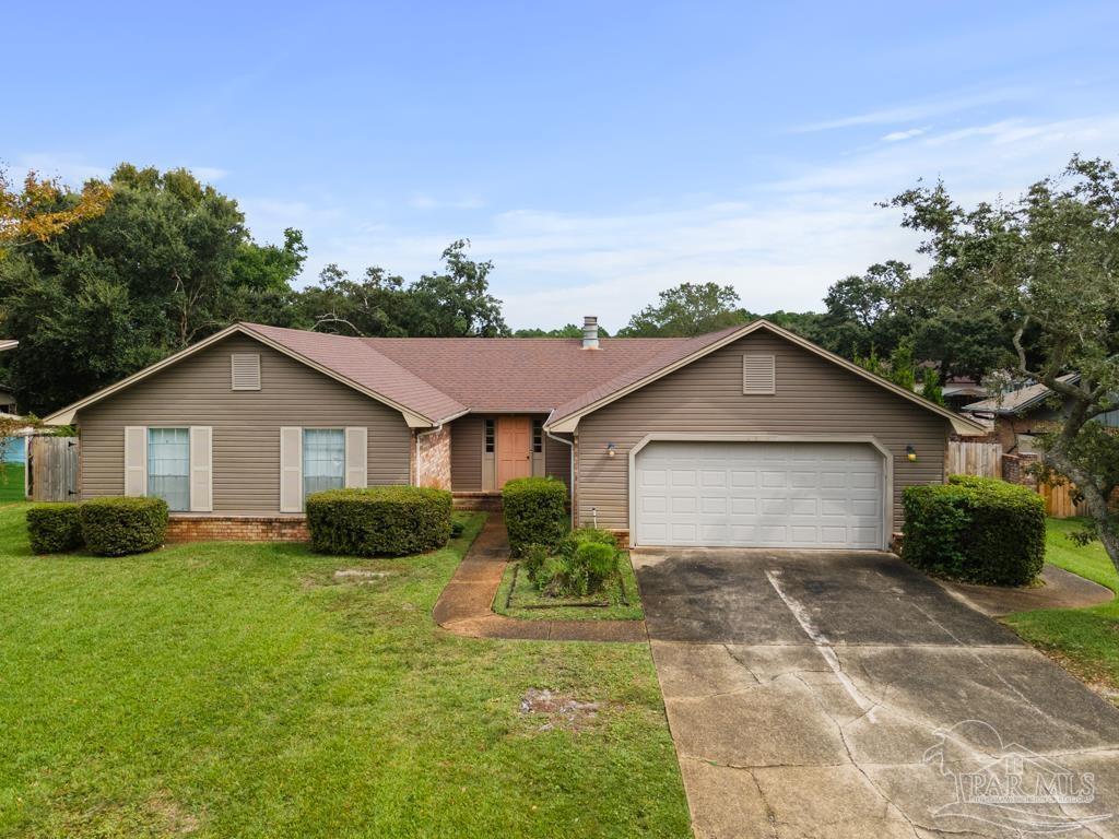 Property Photo: 2804 Venetian Ct FL 32563