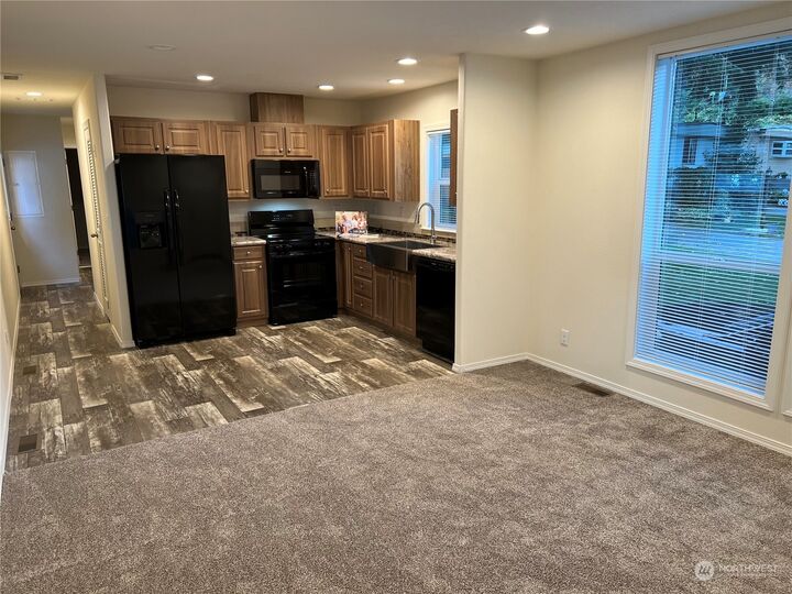 Property Photo: 507 131st Street E L WA 98445