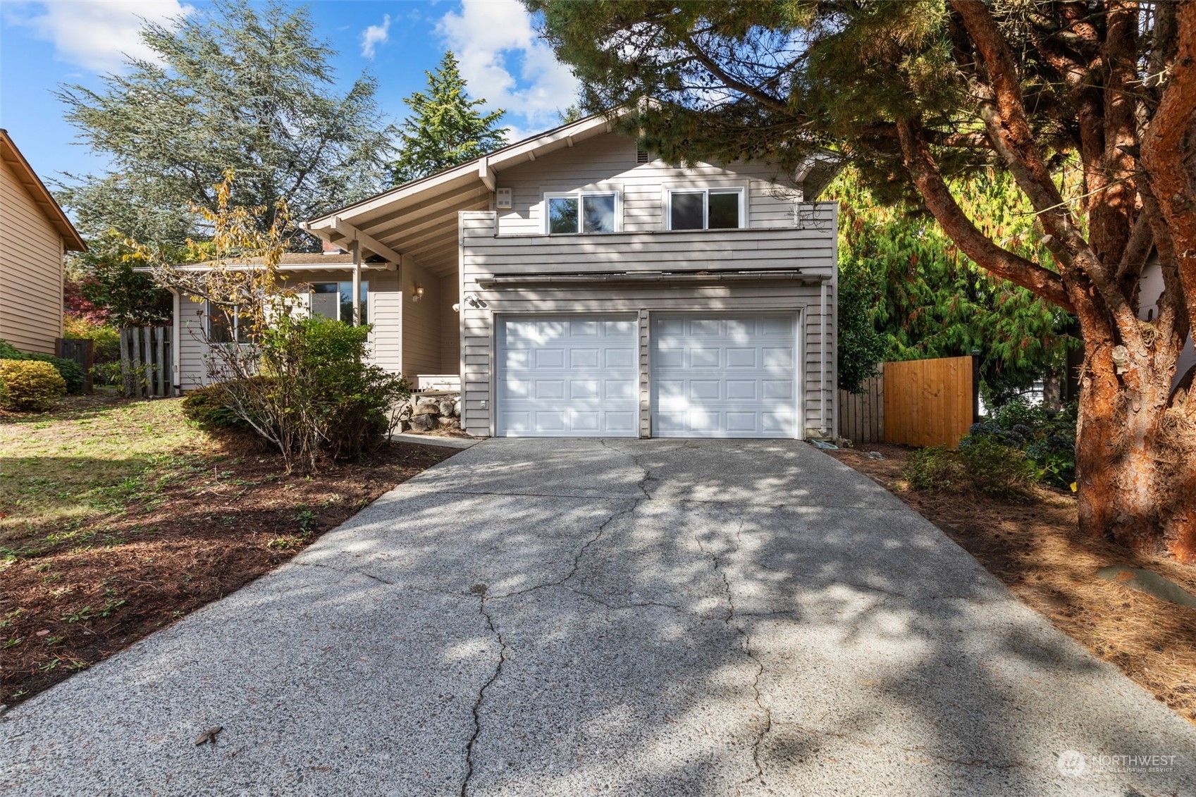 Property Photo:  13058 SE 161st Street  WA 98058 