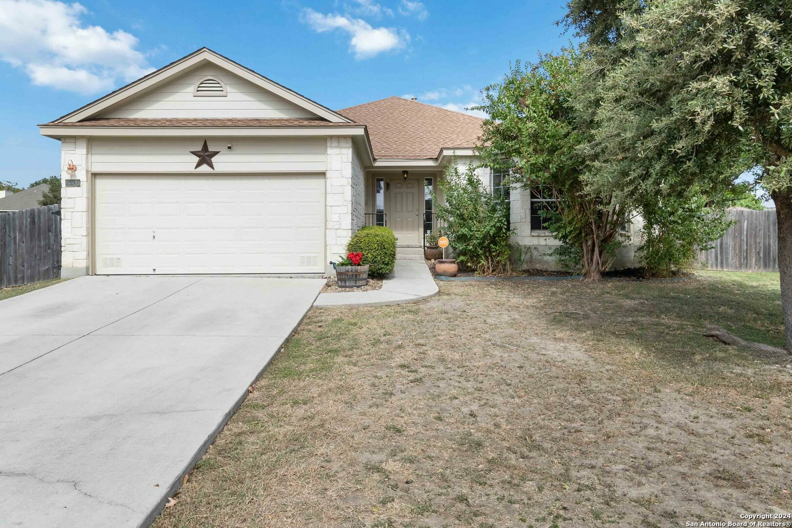 Property Photo:  4702 Granite Shls  TX 78244 