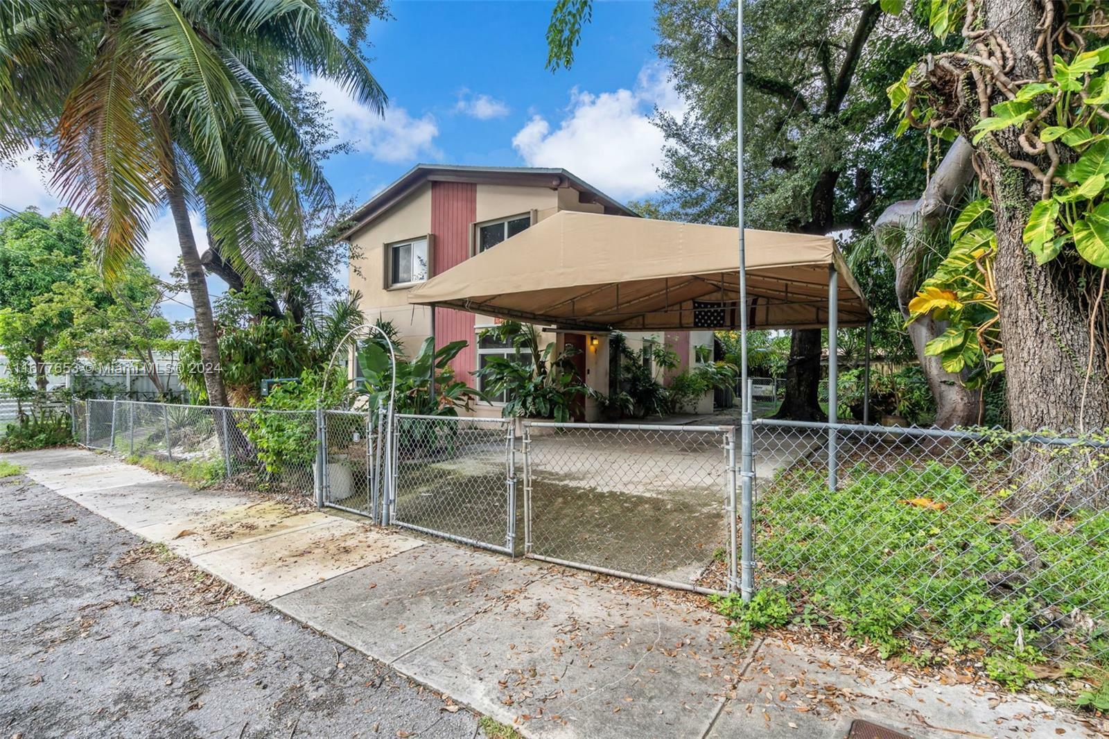 Property Photo:  1020 NW 18th Place  FL 33125 