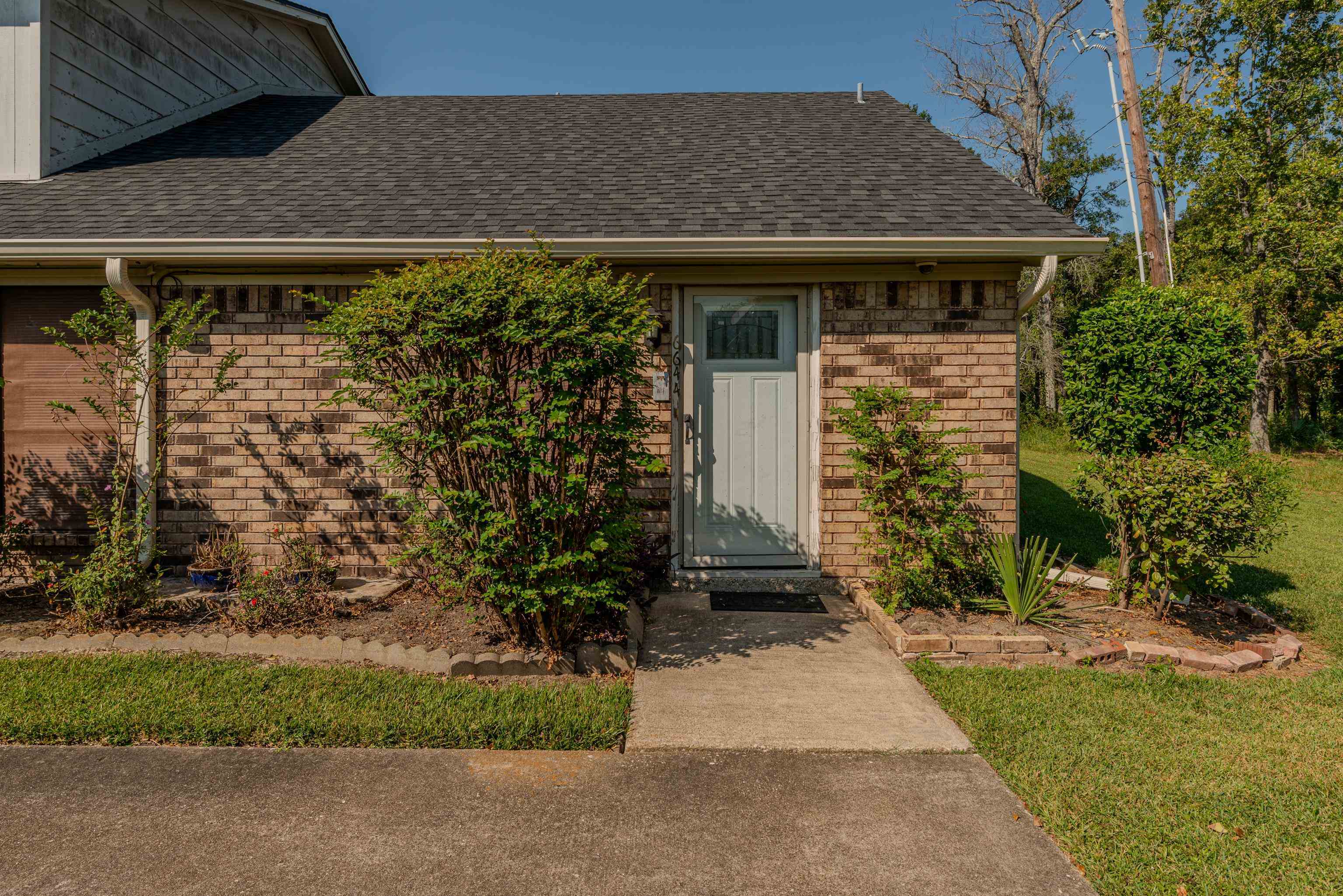 Property Photo:  6644 Lexington Dr.  TX 77706 