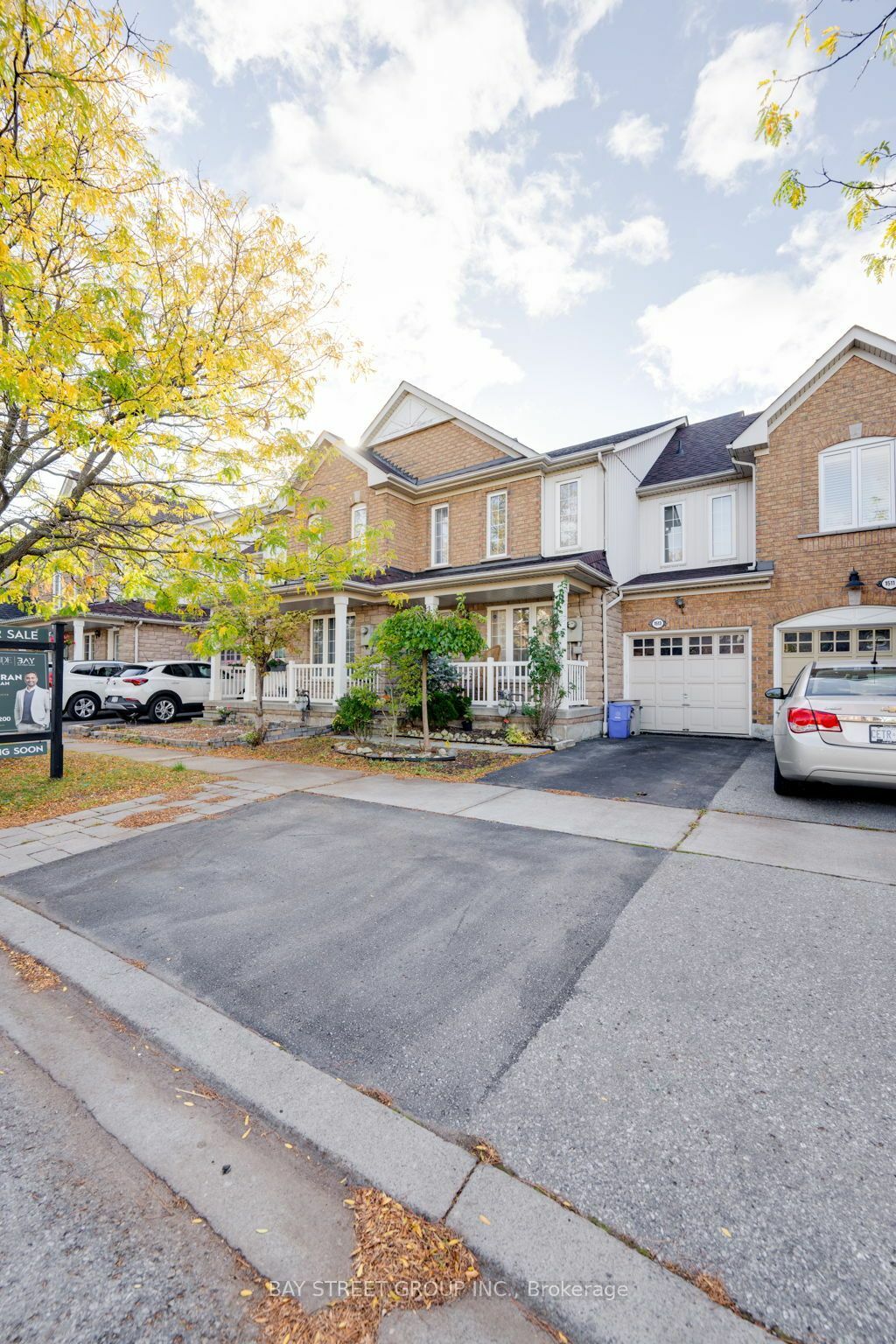 Property Photo:  1513 Avonmore Sq  ON L1V 7H2 