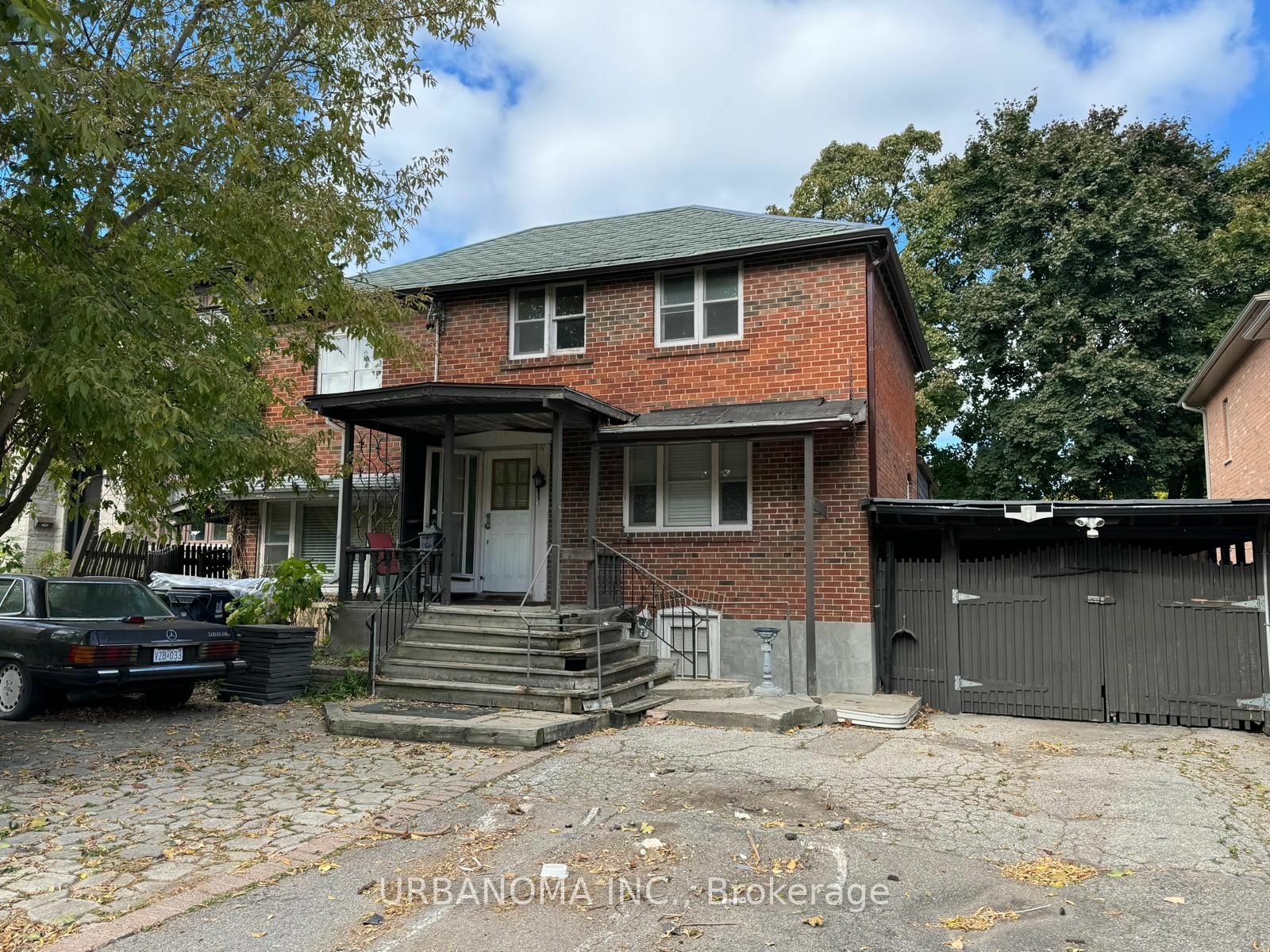 Property Photo:  66 Burndale Ave  ON M2N 1S7 