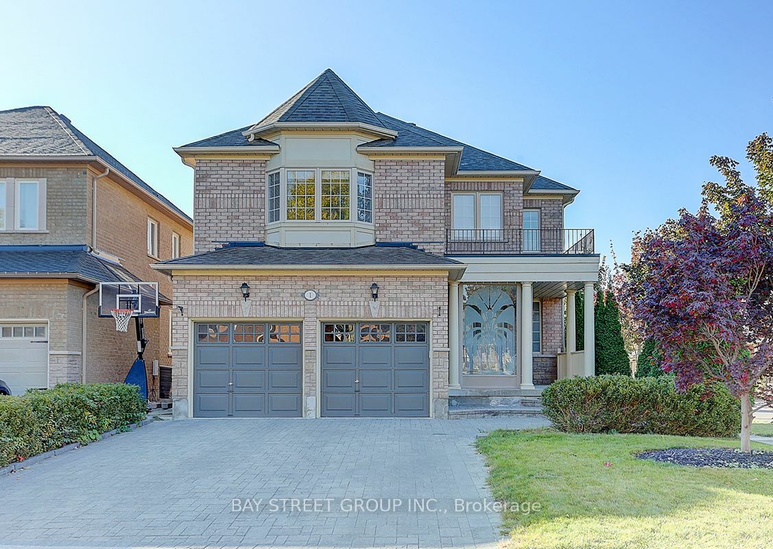 1 Fair Oaks Rd  Markham ON L6C 2Z4 photo