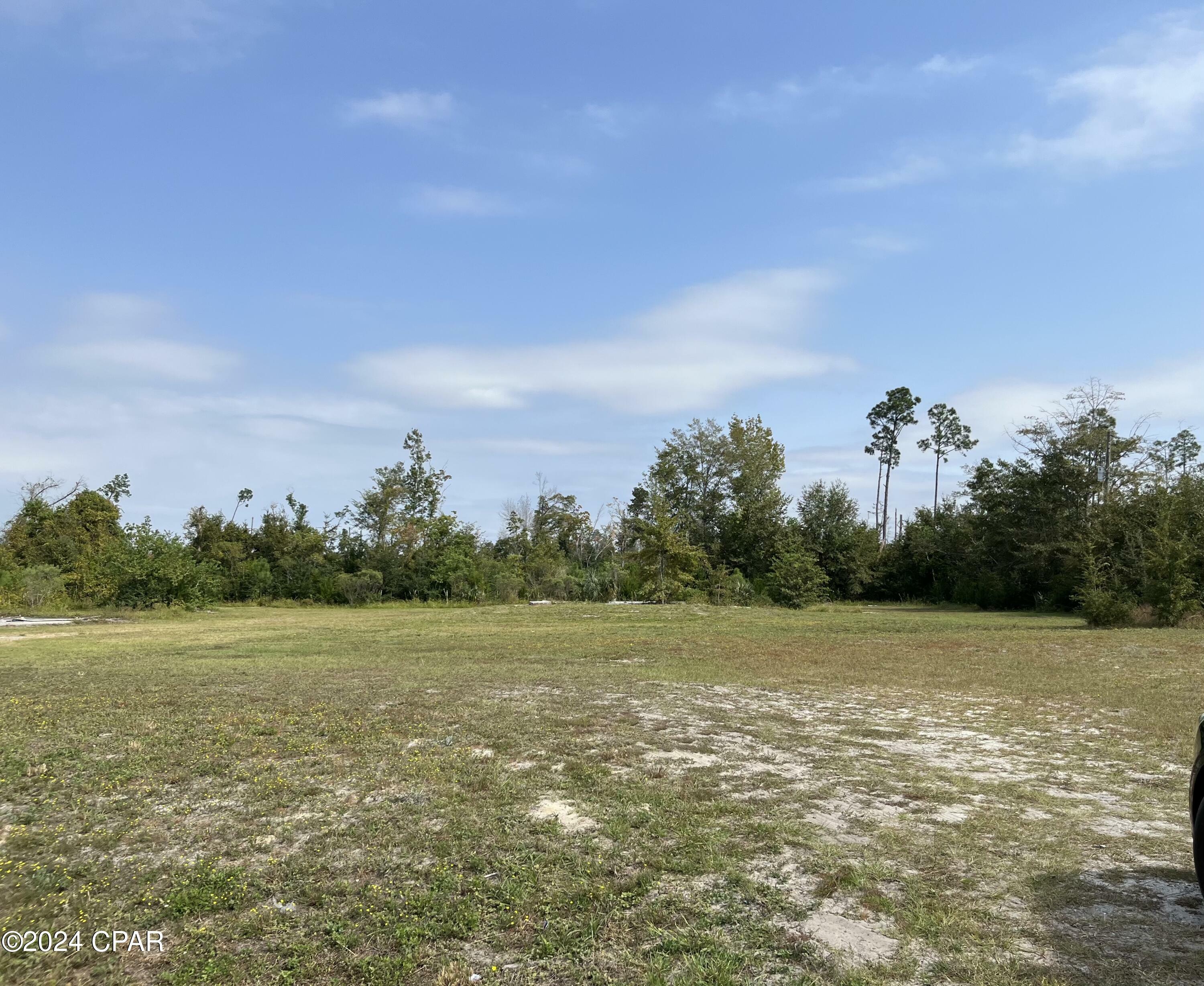 Property Photo:  2242 N East Avenue  FL 32405 