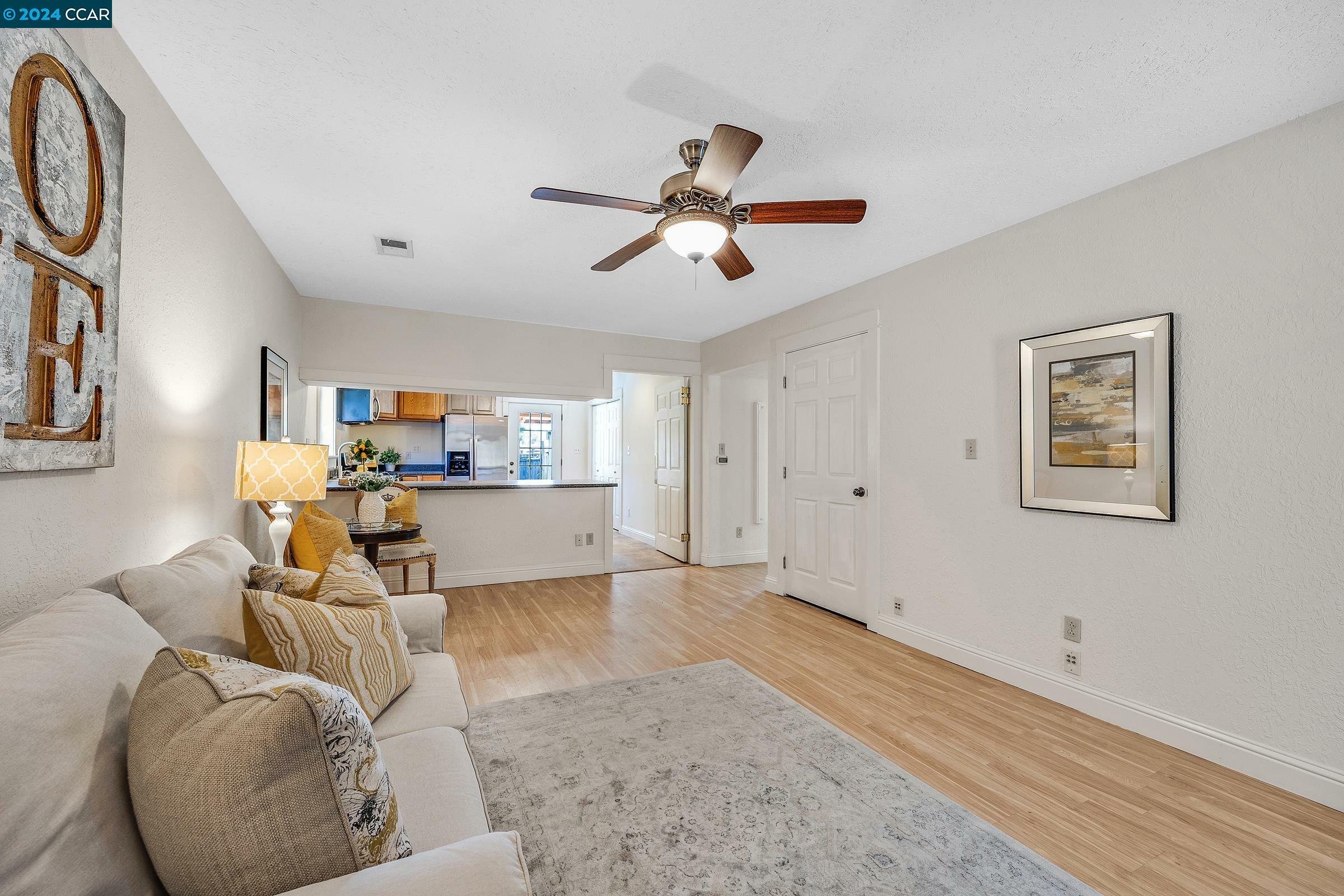 Property Photo:  5104 Concord Blvd 1/2  CA 94521 