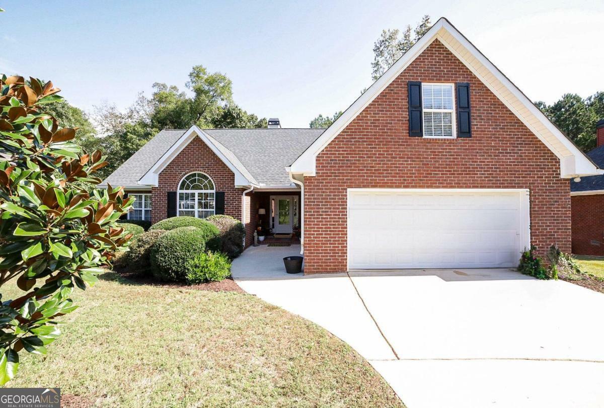 Property Photo:  340 Woodgrove Drive  GA 30605 