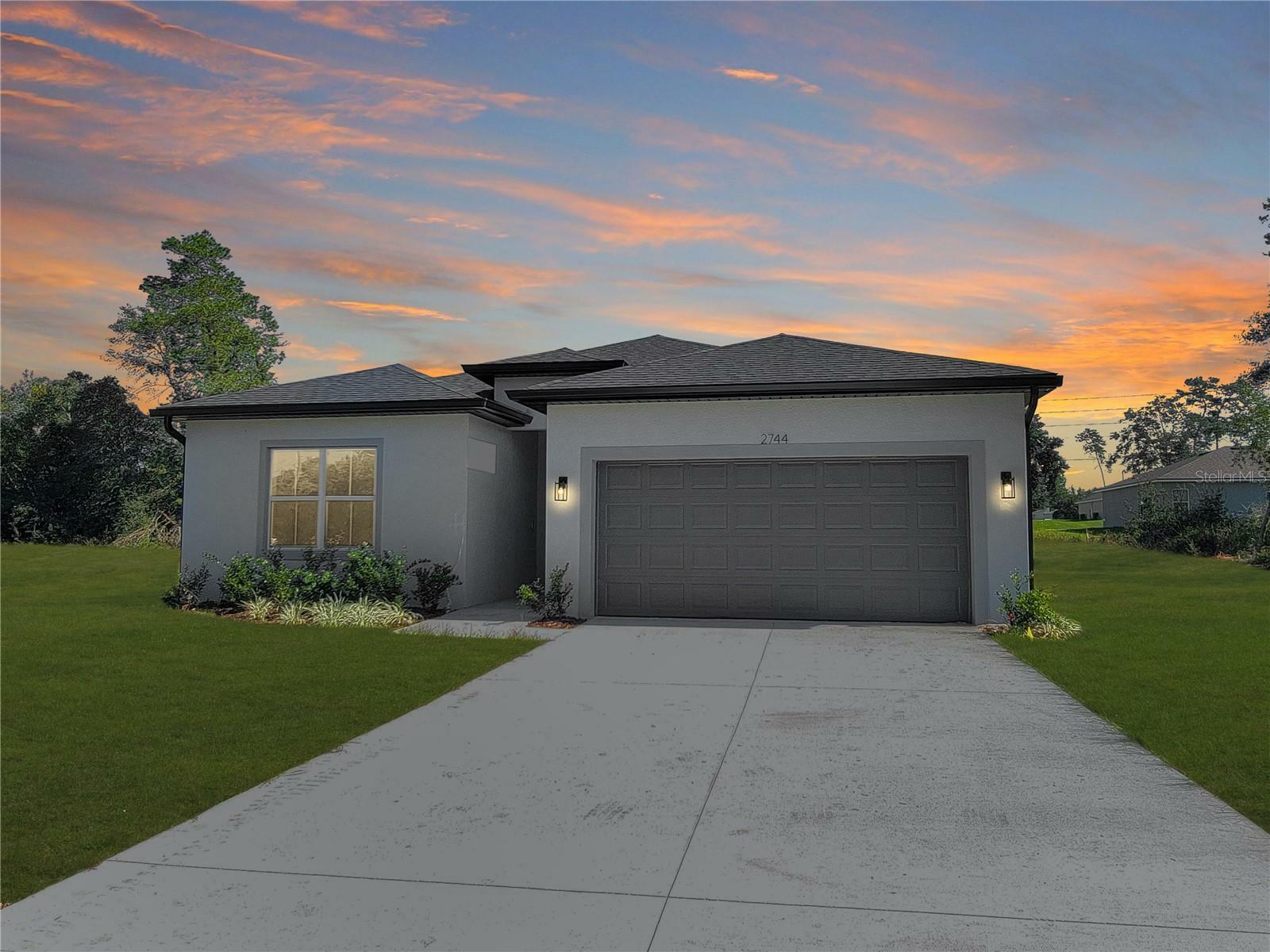 Property Photo: 2744 SW 161st Loop FL 34473