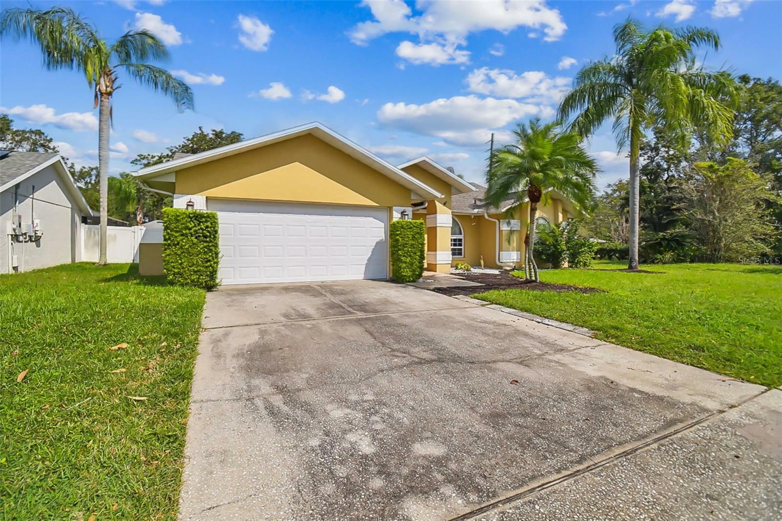 Property Photo:  5801 Lady Bug Court  FL 33625 