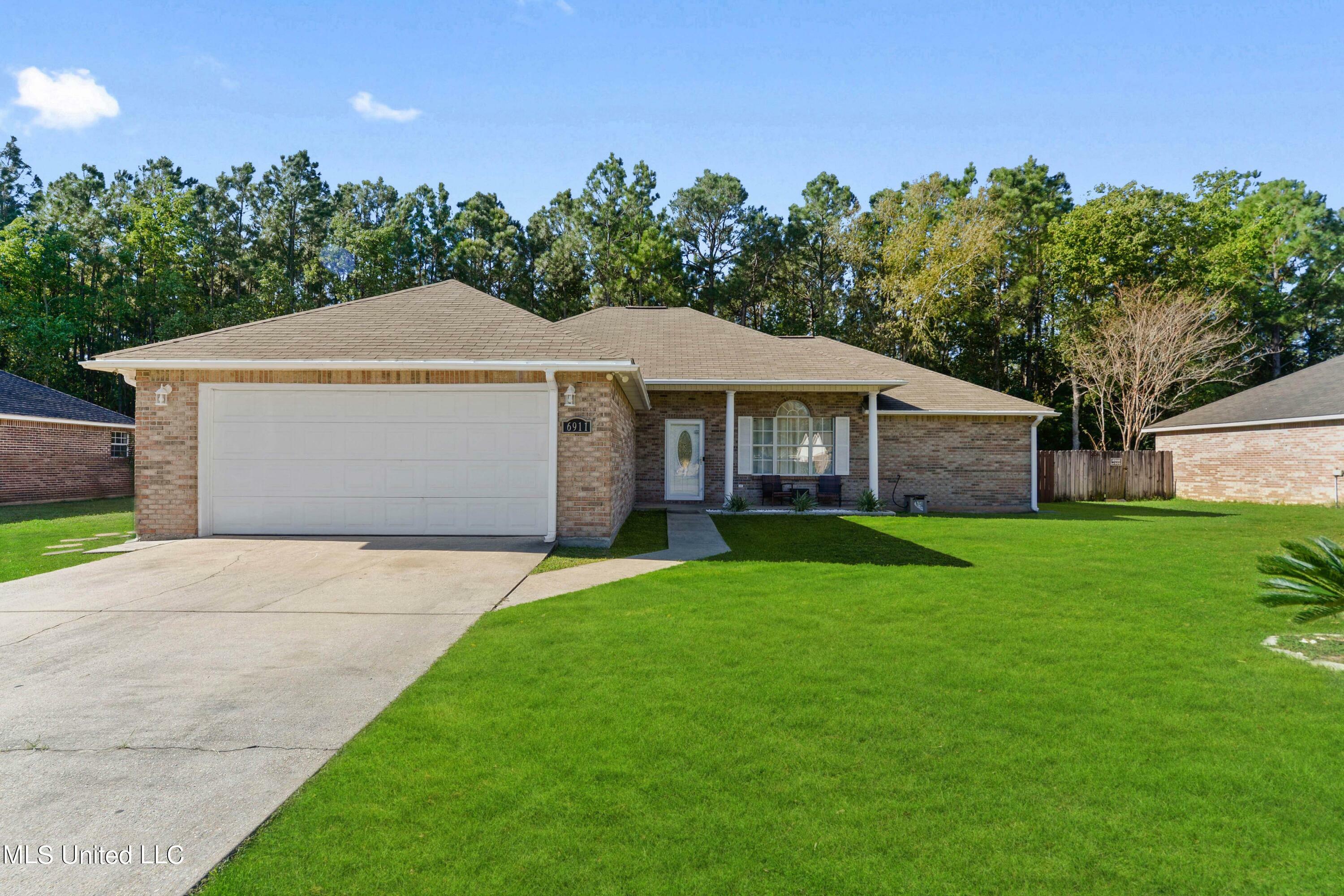 Property Photo:  6911 Pinehurst Drive  MS 39564 