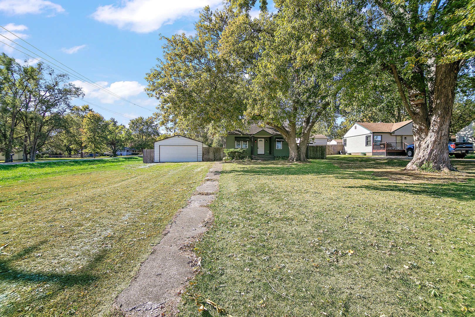 Property Photo:  122 N 4000 E Road  IL 60901 