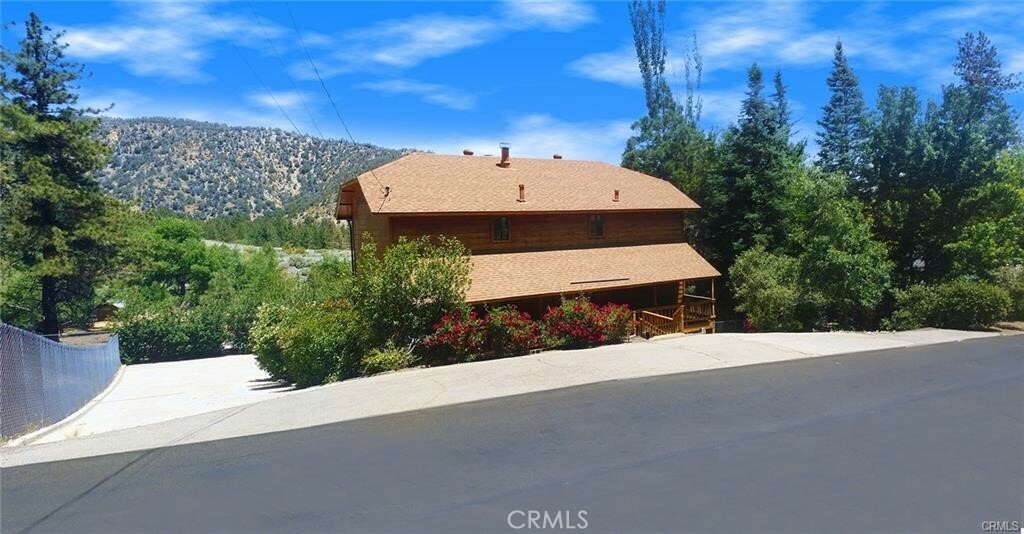 Property Photo:  1850 Ash Road  CA 92397 