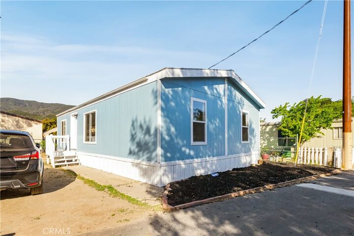 Property Photo:  26455 Paradise Valley Rd 55  CA 92086 