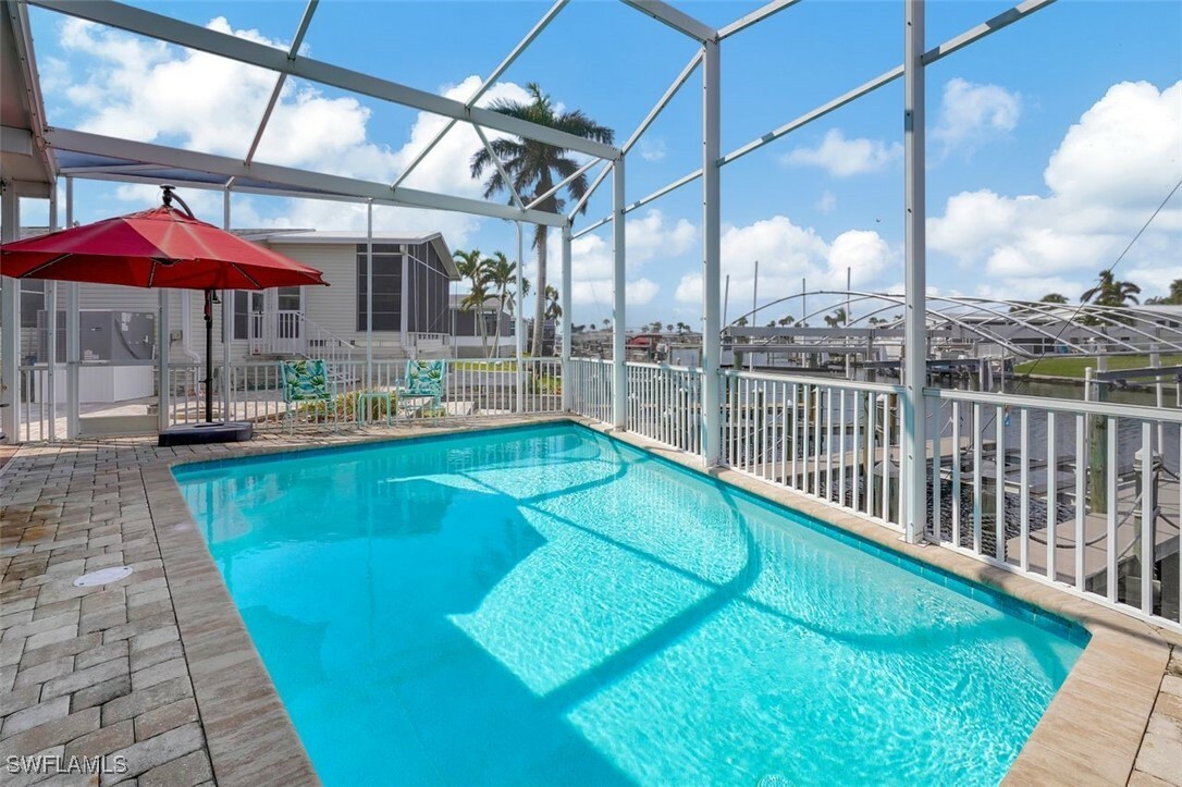 Property Photo:  17630 Canal Cove Court  FL 33931 