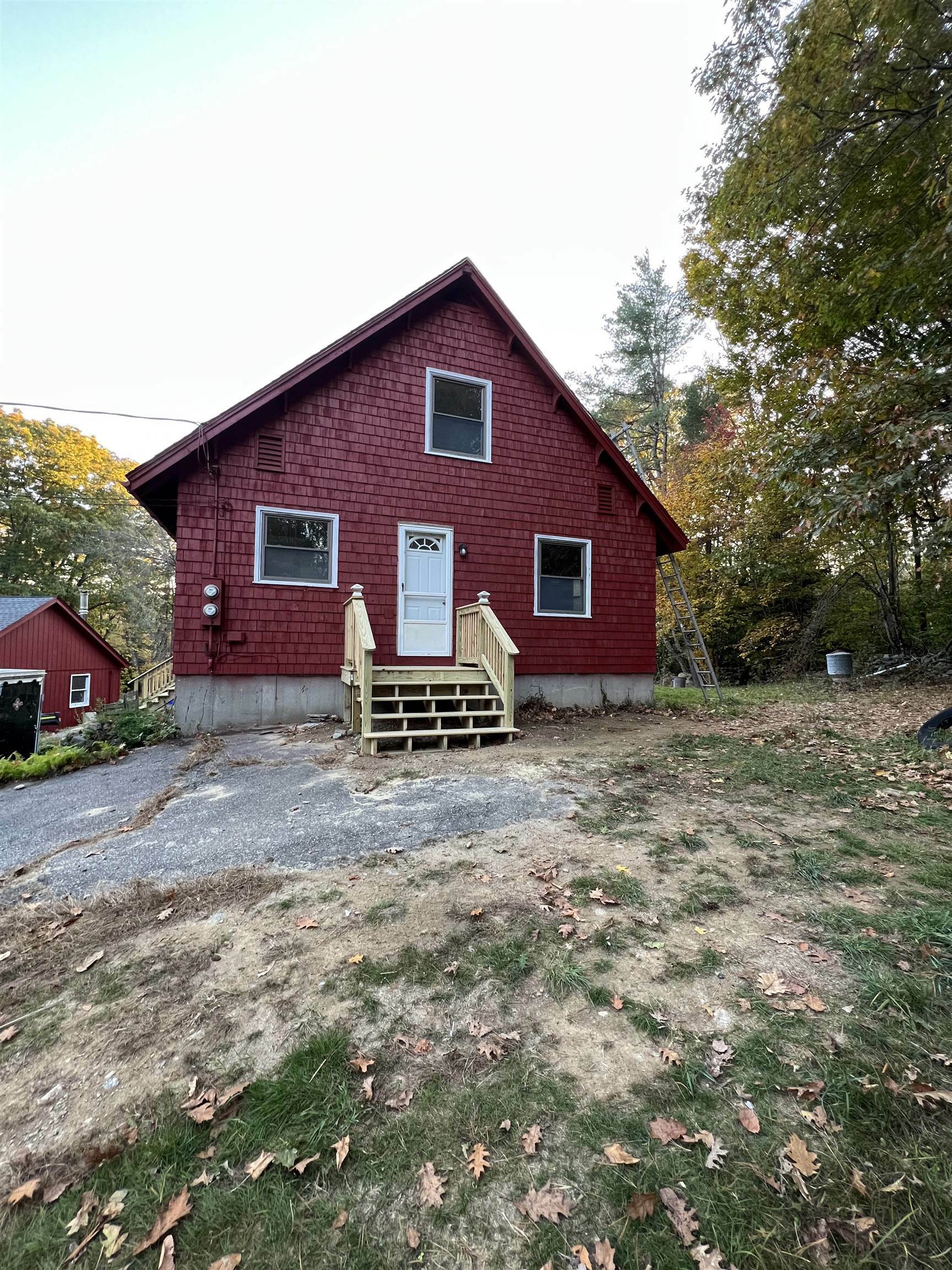 Property Photo:  517 Lower Ridge Road  NH 03307 