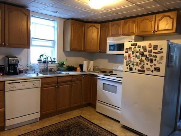 Property Photo:  1504 Concord St 2F  MA 01701 