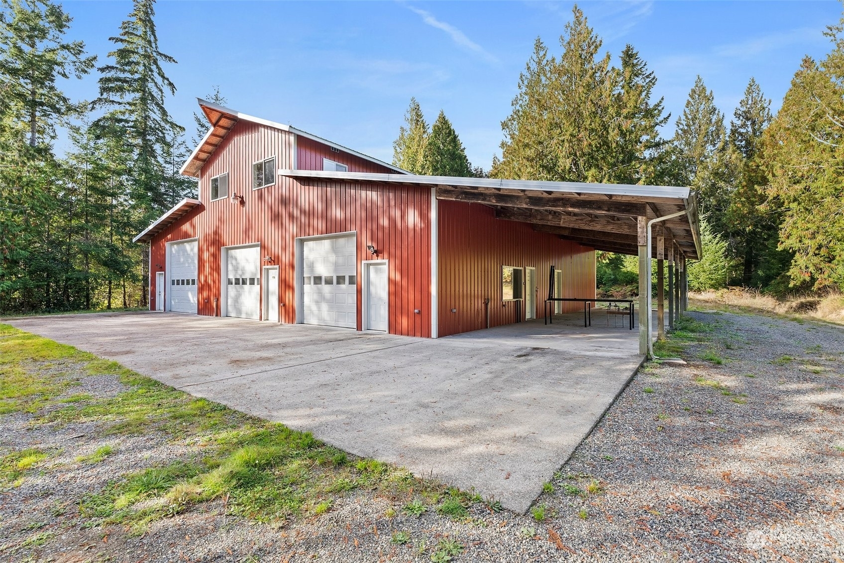 Property Photo:  1661 E Thomas Road  WA 98546 