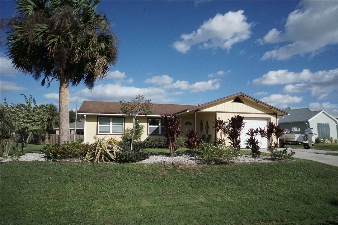 761 Capon Terrace  Sebastian FL 32958 photo