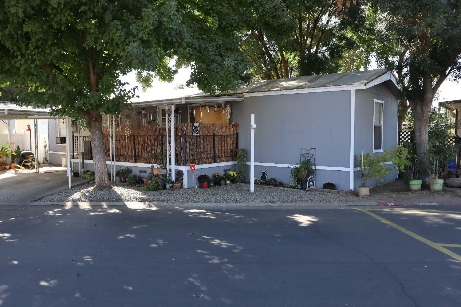 Property Photo:  9360 N Blackstone Avenue 252  CA 93720 