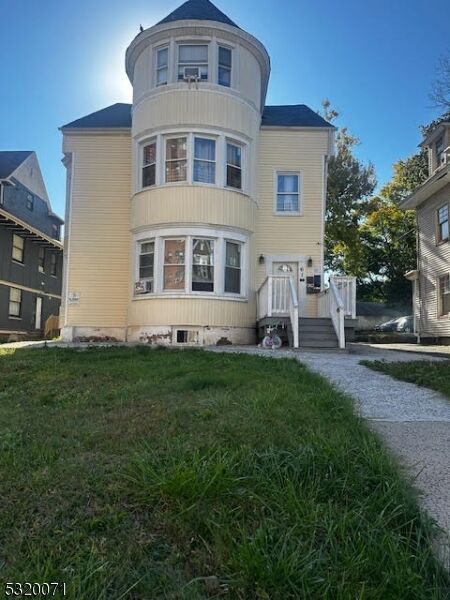 Property Photo:  61 Washington St  NJ 07017