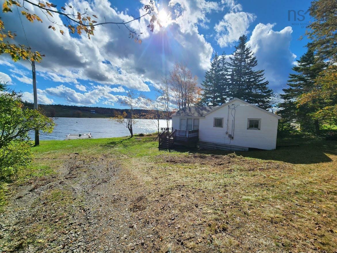 Property Photo: 2411 Hillside Road NS B1K 1C5