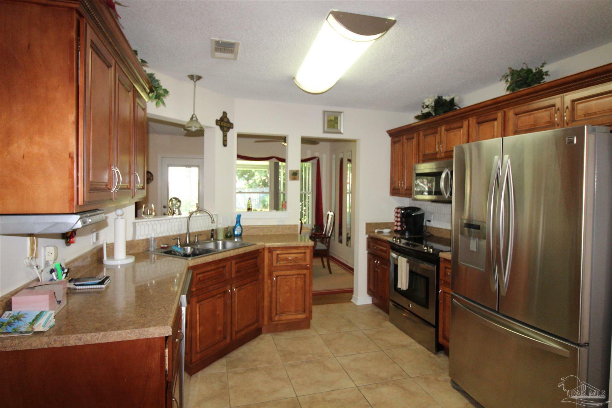 Property Photo:  1345 Sterling Point Pl  FL 32563 