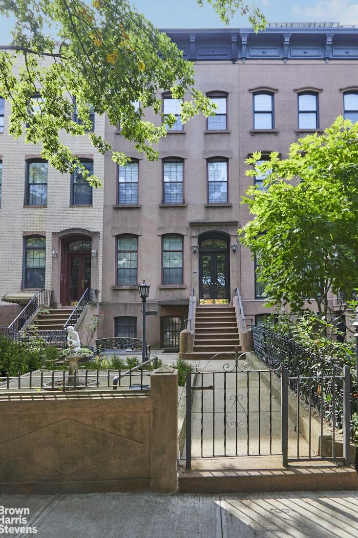 Property Photo: 34 1st Place NY 11231