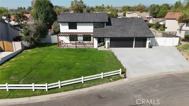 Property Photo:  18081 Holly Circle  CA 92886 