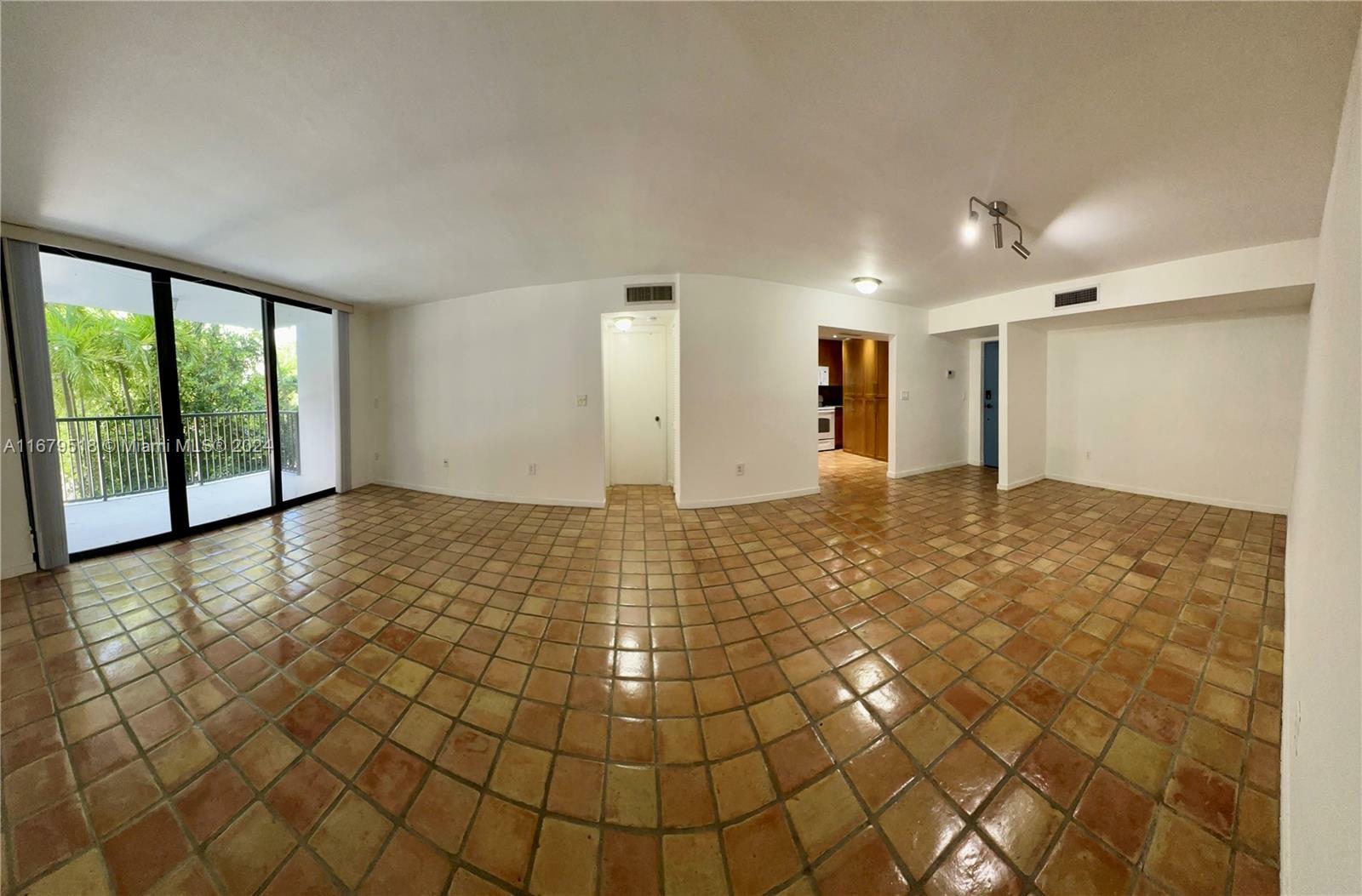 Property Photo:  101 Ocean Lane Dr 2014  FL 33149 