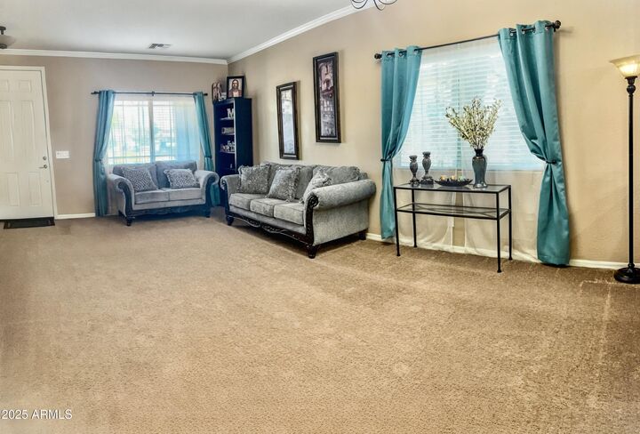 Property Photo:  901 W Witt Avenue  AZ 85140 