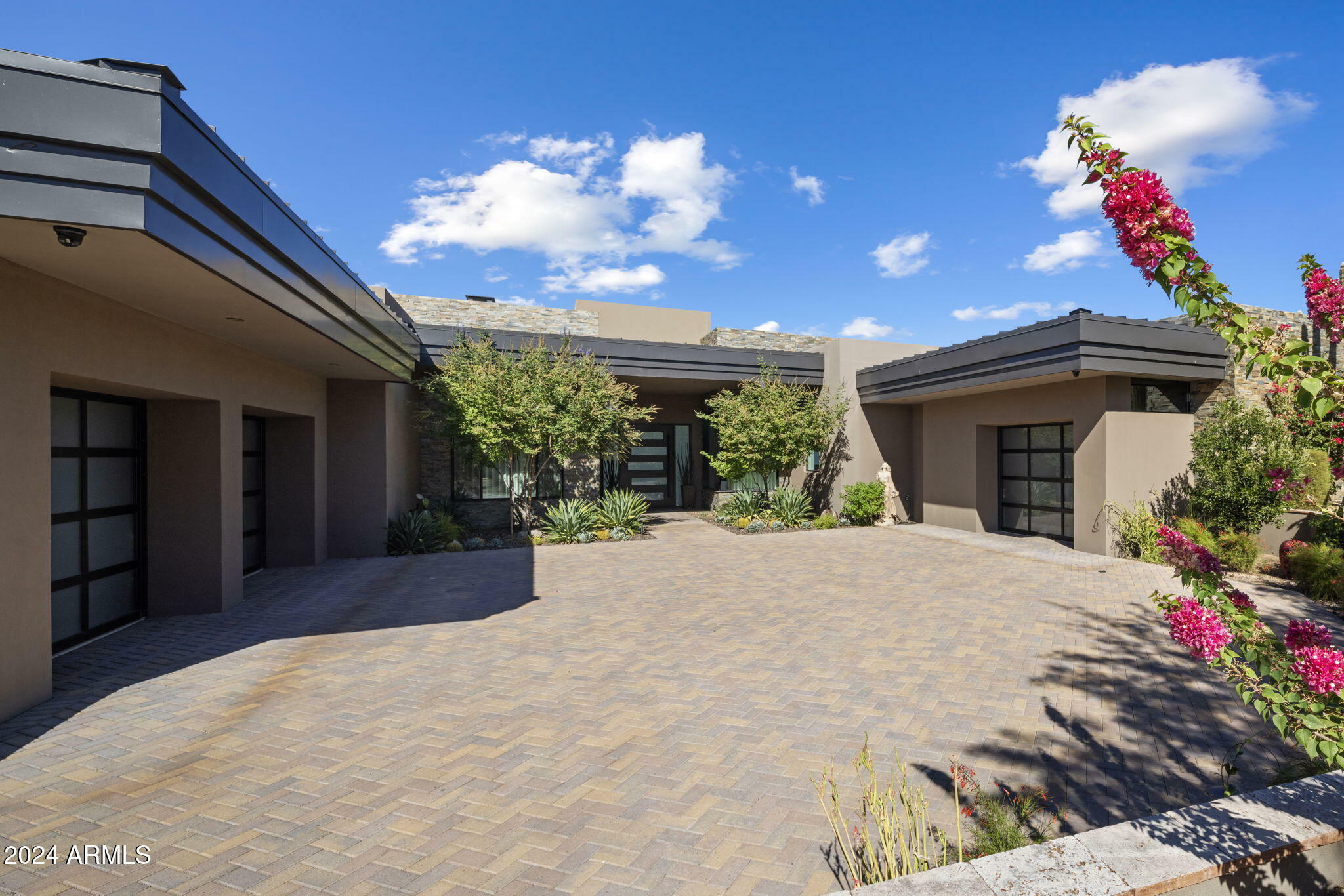 Property Photo:  10284 E Running Deer Trail  AZ 85262 