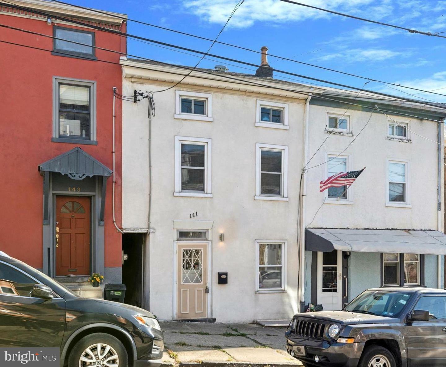 141 Levering Street  Philadelphia PA 19127 photo