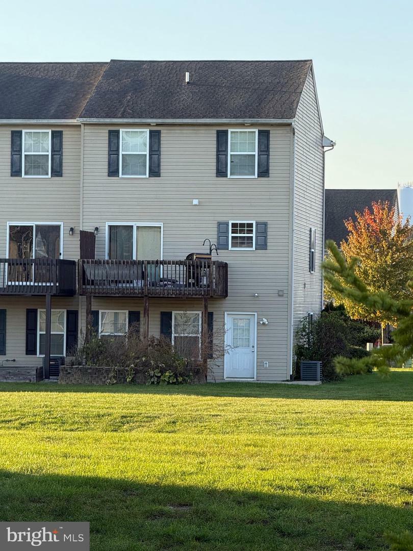 Property Photo:  431 Eisenhower Drive  PA 17013 