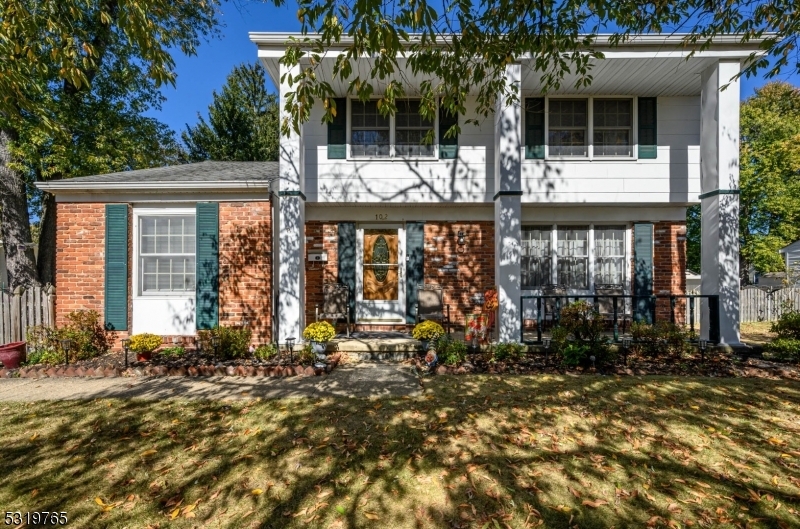 Property Photo:  102 Eaton Pl  NJ 08043 