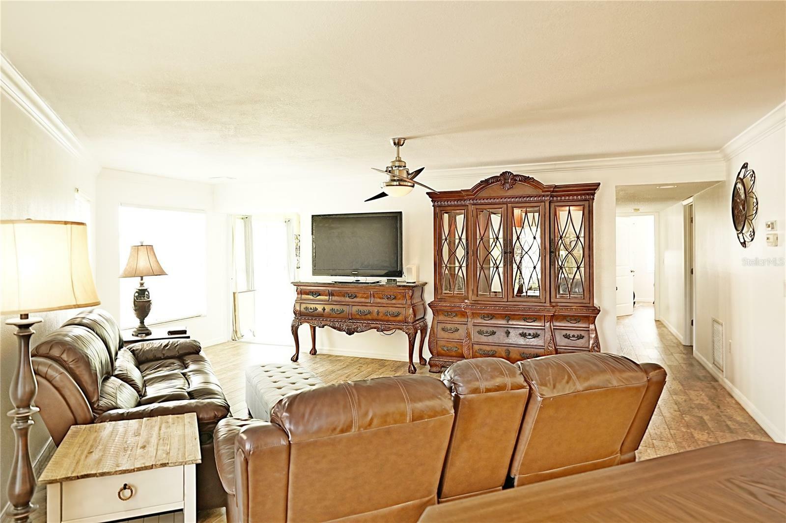 Property Photo:  802 Capri Isles Boulevard 231  FL 34292 