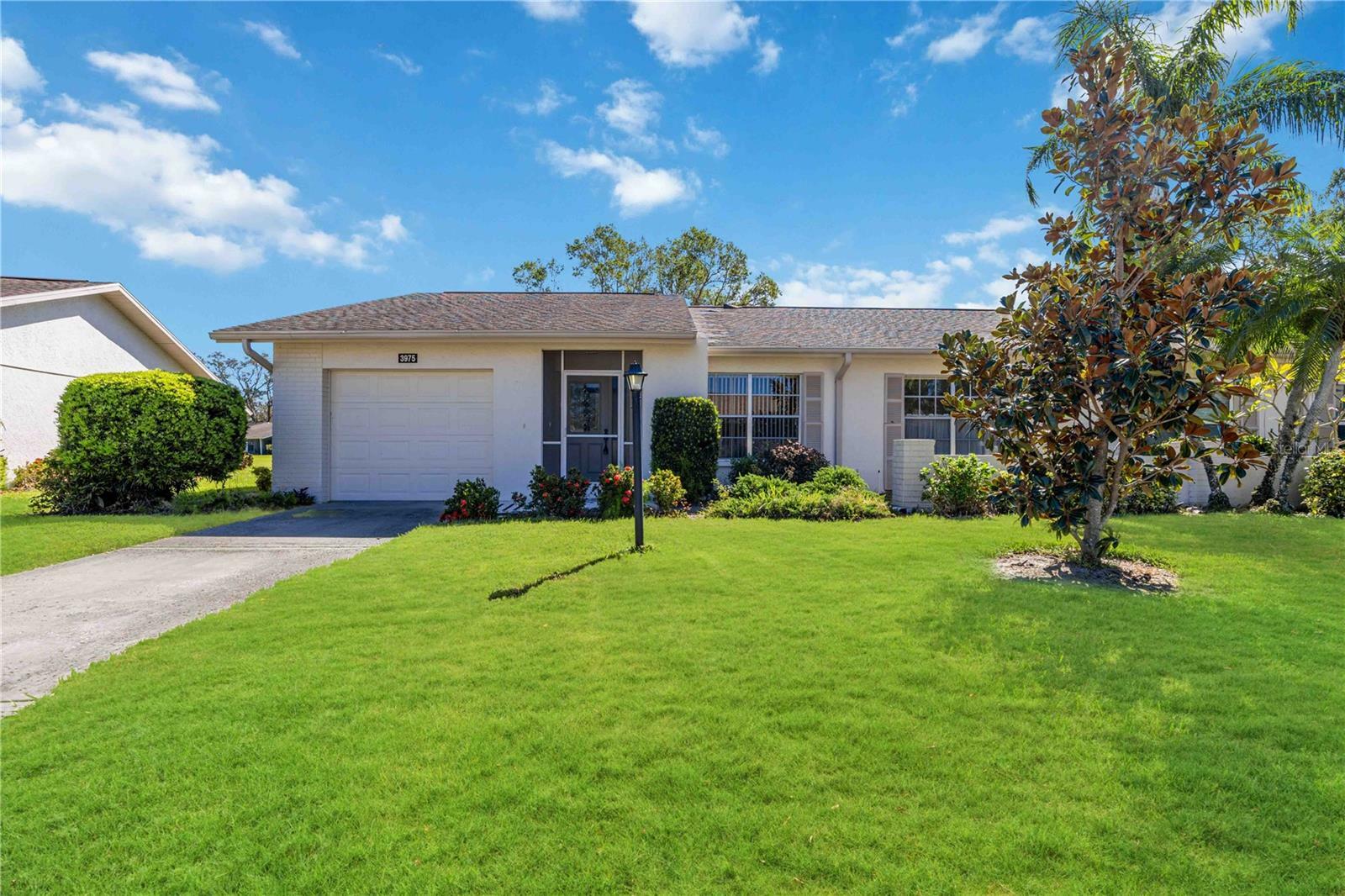 Property Photo:  3975 Oakhurst Boulevard 3081  FL 34233 