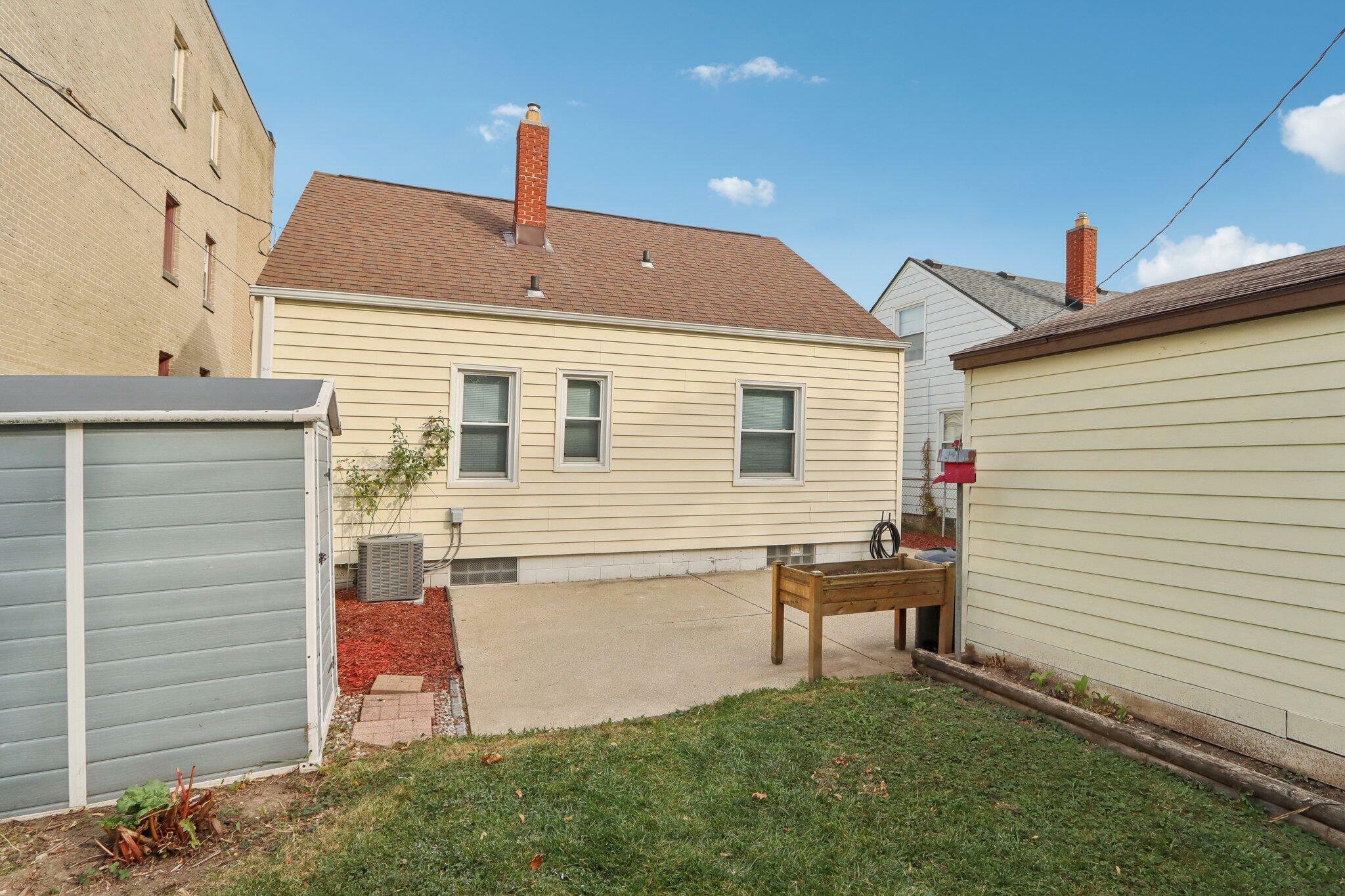 Property Photo:  7941 W Becher St  WI 53219 